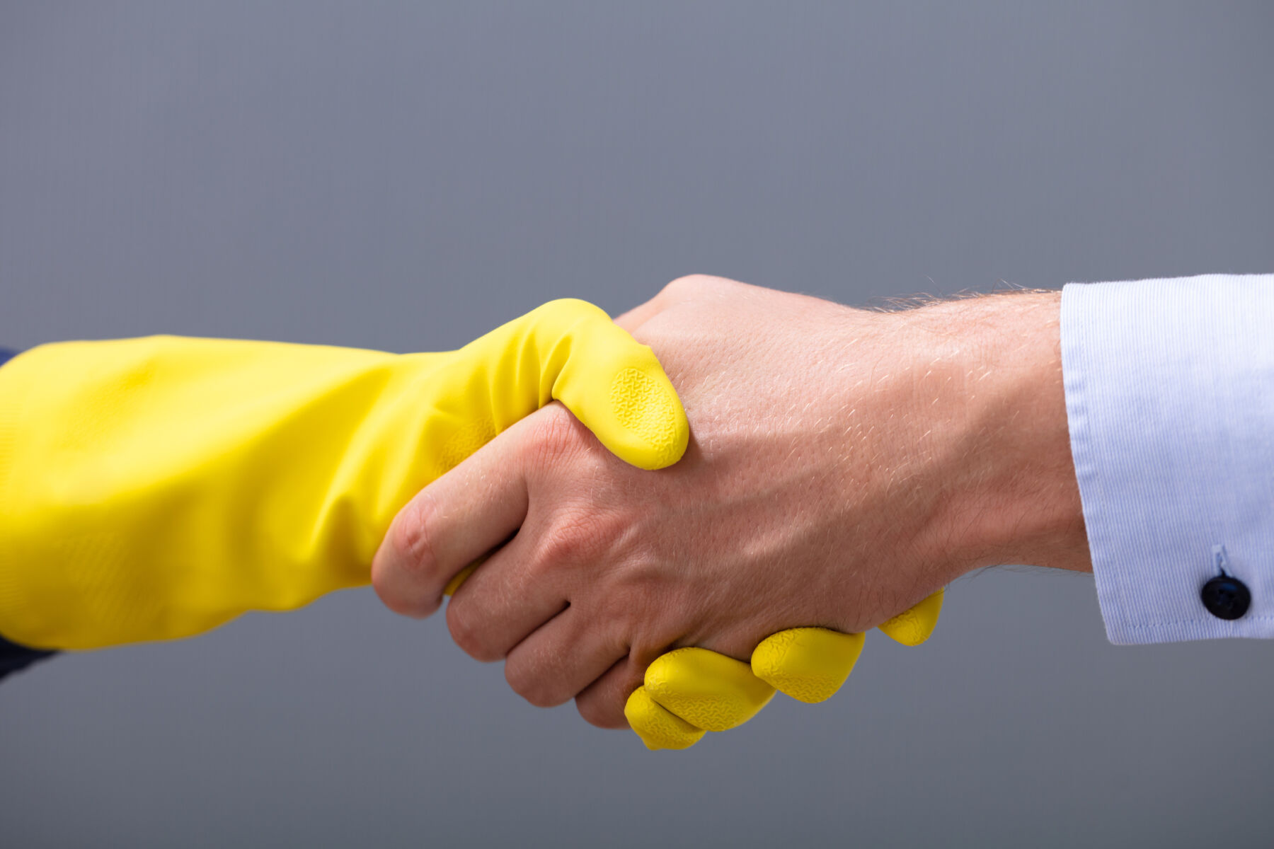 shake hands with gloves