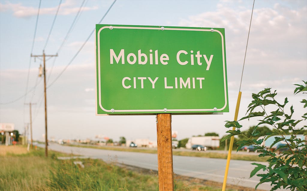 mobile-city-sign