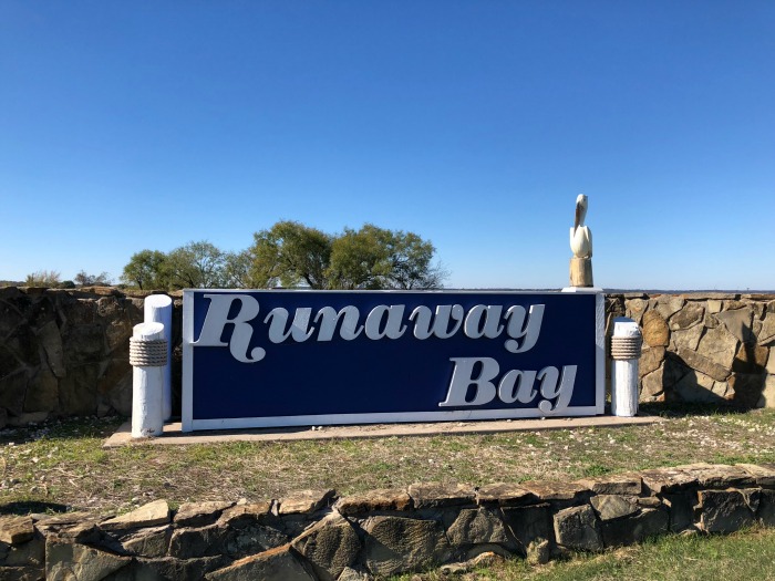 Runaway-Bay-Texas