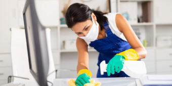 professional cleaning service 1